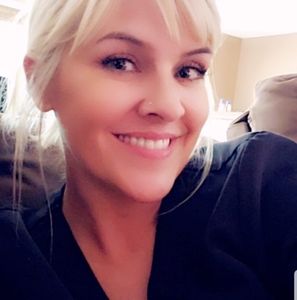 Meet your Posher, Casey